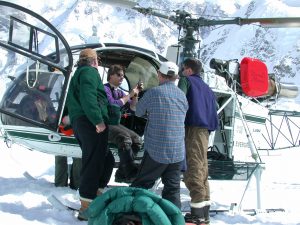 helicopter-manager-dave-kreutzer-explains-lama-communications NPS Photo; Kreutzer explains Lama Communications