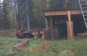 The two men suspected of breaking into multiple cabins in Trapper Creek.  Click for a larger image.  Photo supplied by Alaska State Troopers